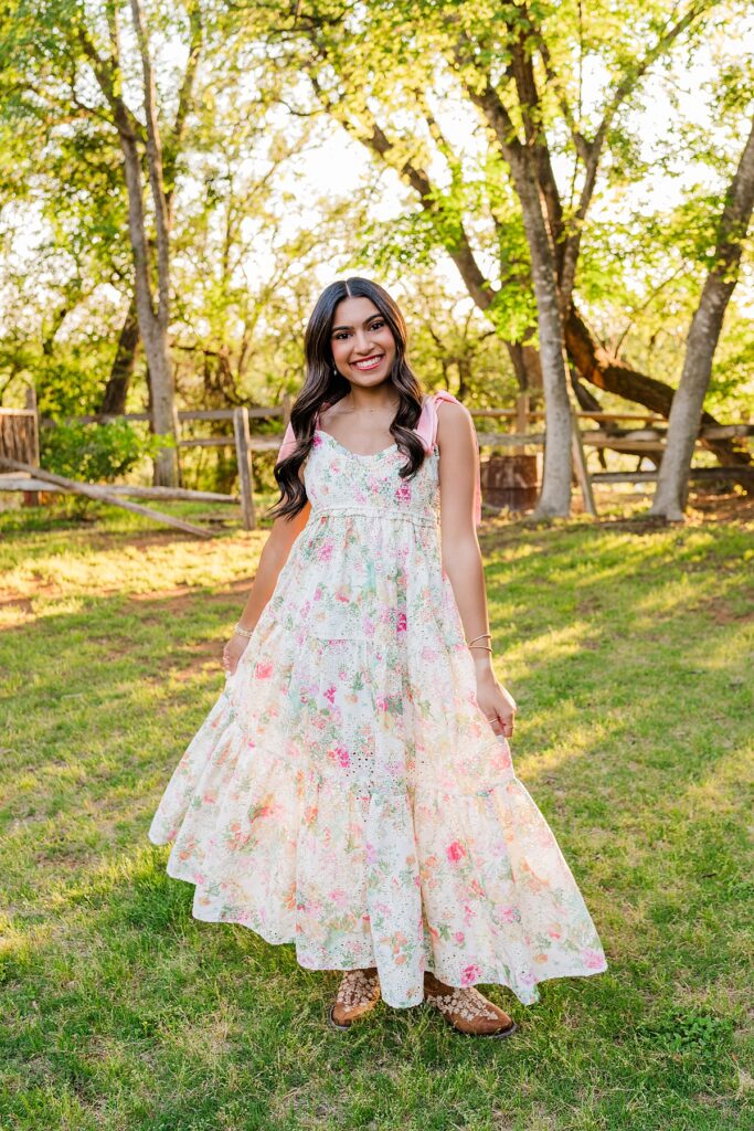 high school senior photo walking in Gruene