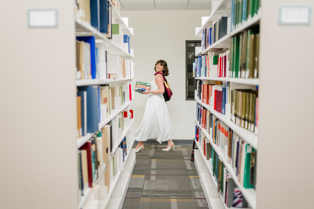 Grad photo at alkek library